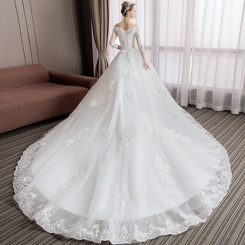 Runhufu Long Tail Half Sleeve Wedding Dress Princess Wedding Gown Lace V Neck Bridal Dress Plus Size