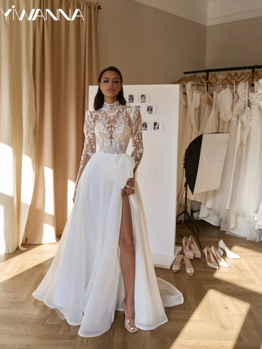 Runhufu High Collar Long Sleeve Wedding Dress Classic Appliques Bride Robe Graceful A-line Bow Long Bridal Gown Robe De Mari¨¦e