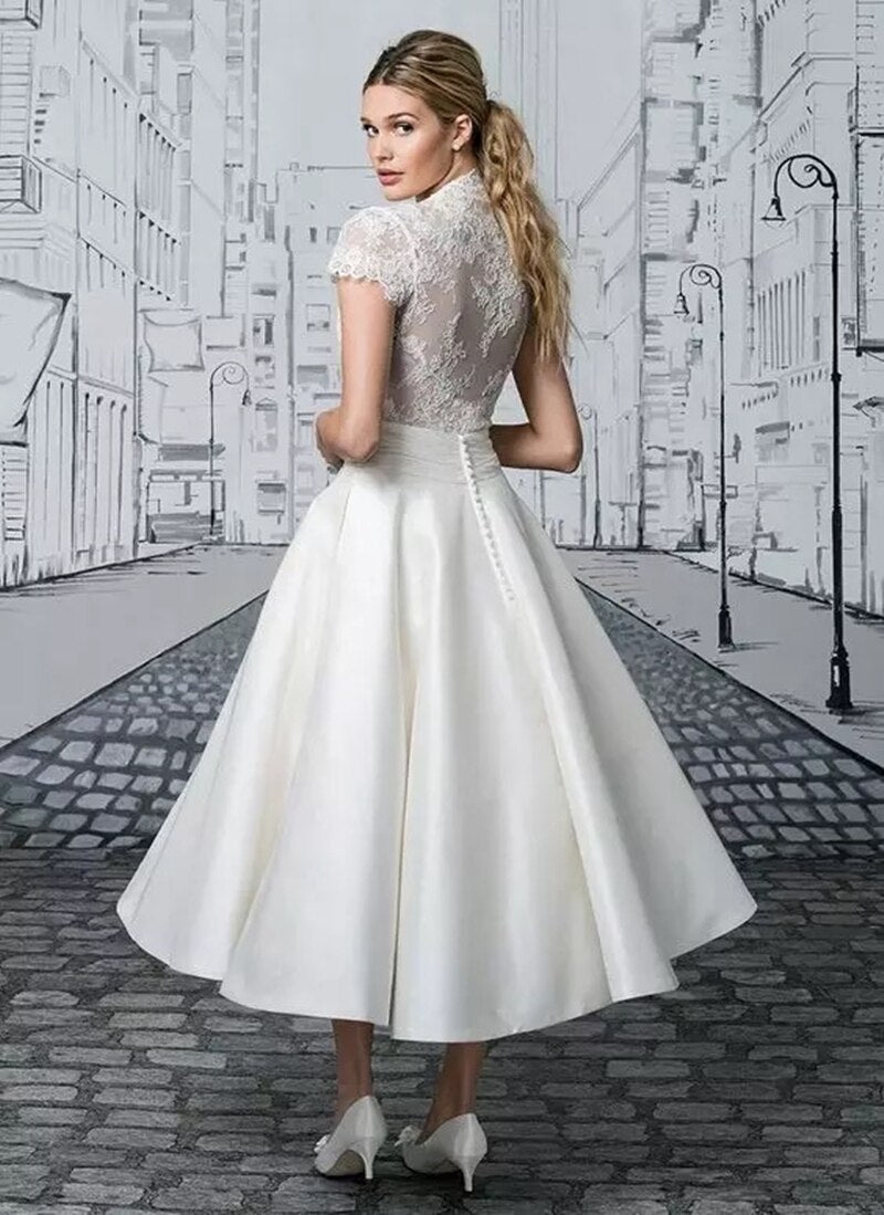 Runhufu Appliques Short Wedding Dresses For Women 2023 A-Line Satin Tea-Length Cap Sleeve V-Neck Button Civil Vintage Bridal Gown