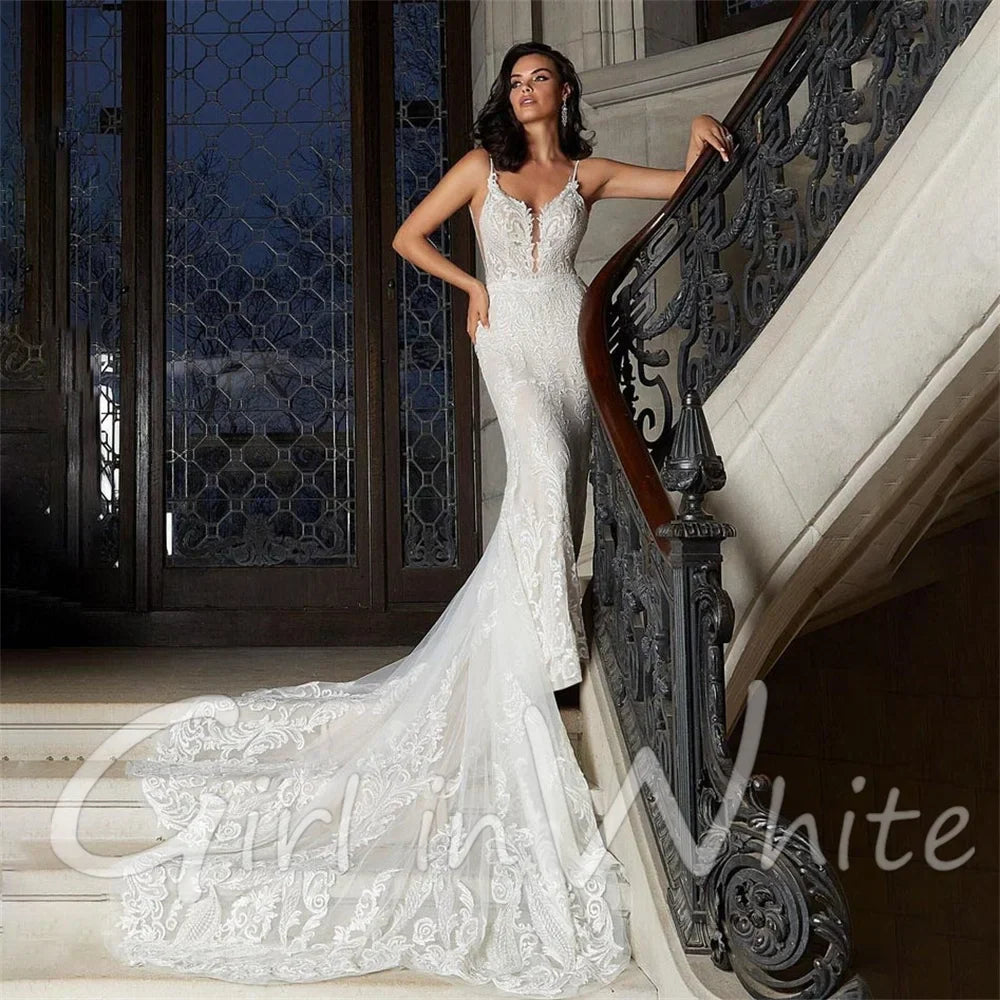 Runhufu V Neck Wedding Dresses For Women Mermaid Lace Applique Bride Dress Spaghetti Straps Boho Bridal Party Gowns vestidos