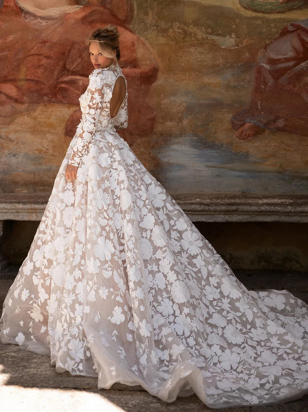 Runhufu High Collar Long Sleeve Wedding Dress Classic Lace Appliques Bride Robe Elegant A-line Long Bridal Gown Robe De Mari¨¦e