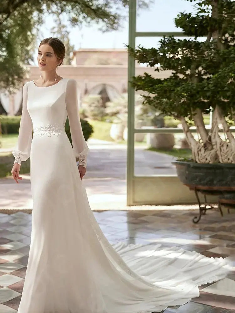 Runhufu Lovely White Wedding Dresses 2024 Long Sleeves Bridal Gowns Beach Bride Dress Boho Lace Back Out Wedding Gowns Round Neck
