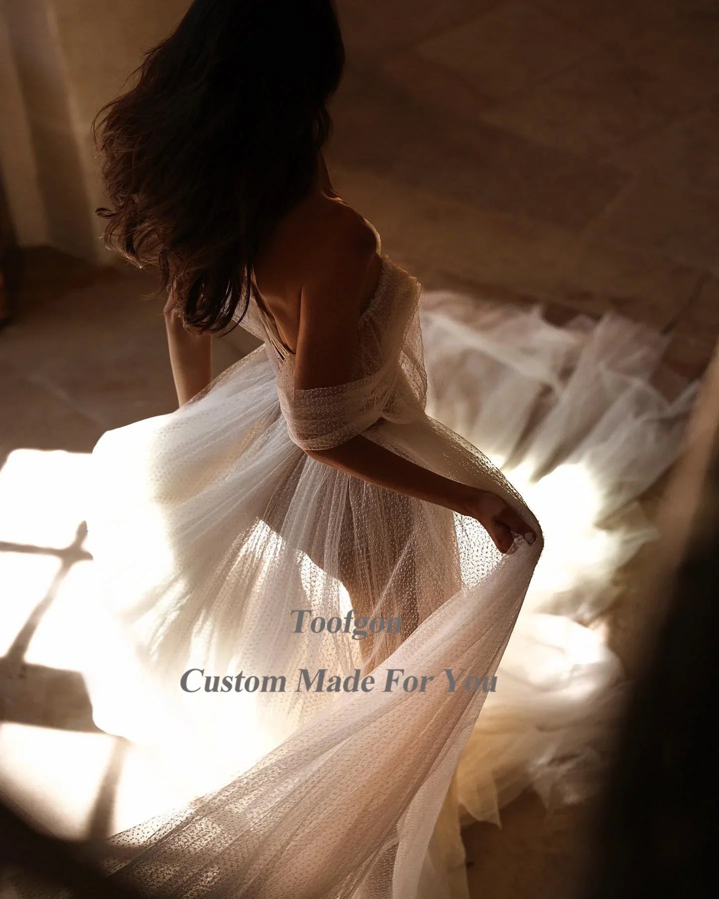 Runhufu Dotted Soft Tulle Boho Wedding Dresses Off The Shoulder Lace Up Back High Slit Women Party Wedding Gowns Bridal Dress
