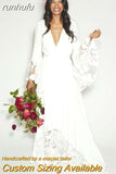 runhufu Bohemian Long Sleeves Deep V Neck Hippie Beach Wedding Gown Plus Size Wedding Dresses