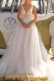 Runhufu V-Neck Lace Wedding Dress 2023 A-Line Appliques Elegant Sleeveless Bride Dress Backless Zipper Pleats Vestido De Novia