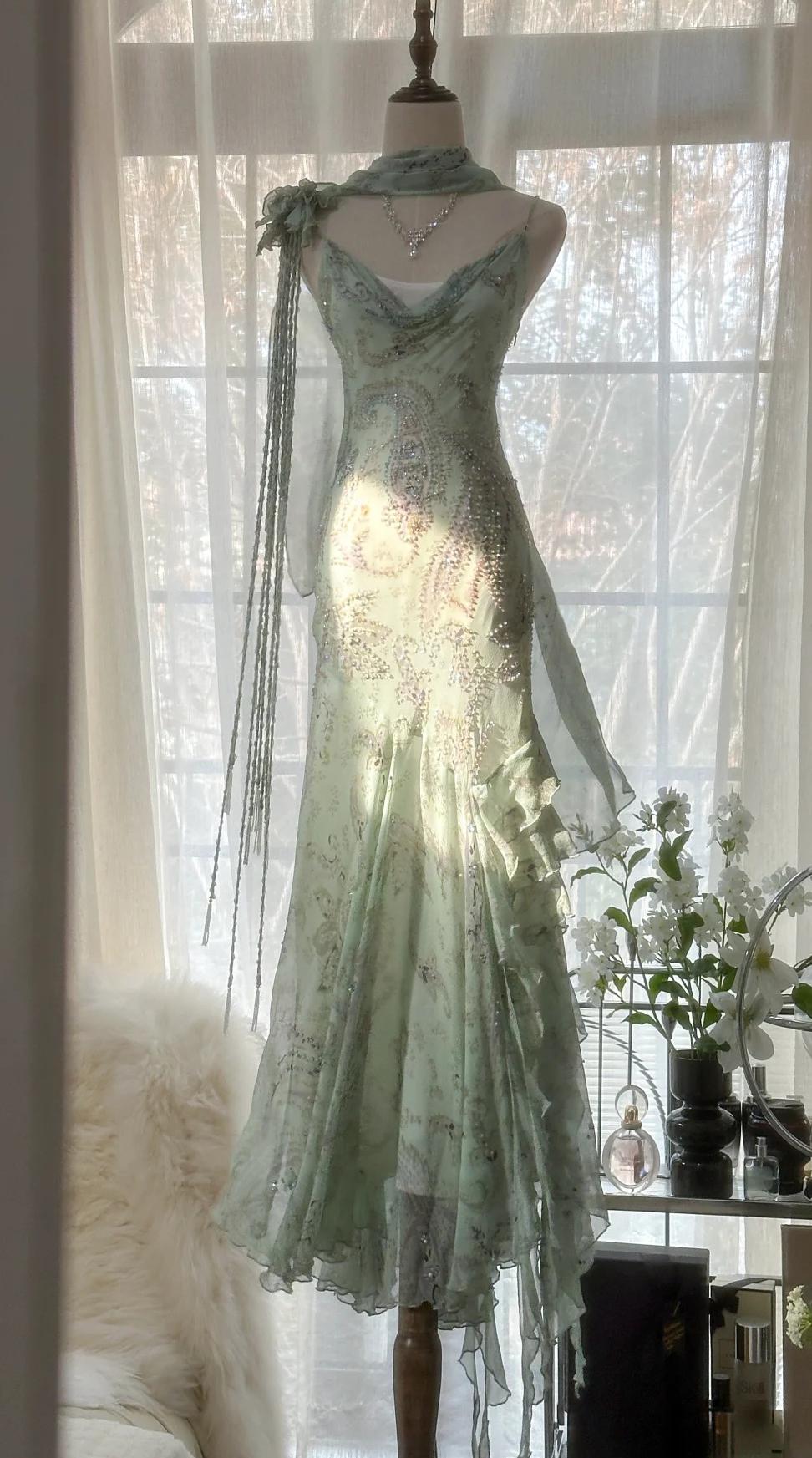 Elegant Green Mermaid Formal Dresses Beaded Chiffon Open Back Long Prom Dresses Spaghetti Straps Guest Dresses HZ1108