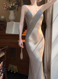 Elegant Spaghetti Strap Bodycon Dress V Neck Glitter Silk Prom Dress HZ1108