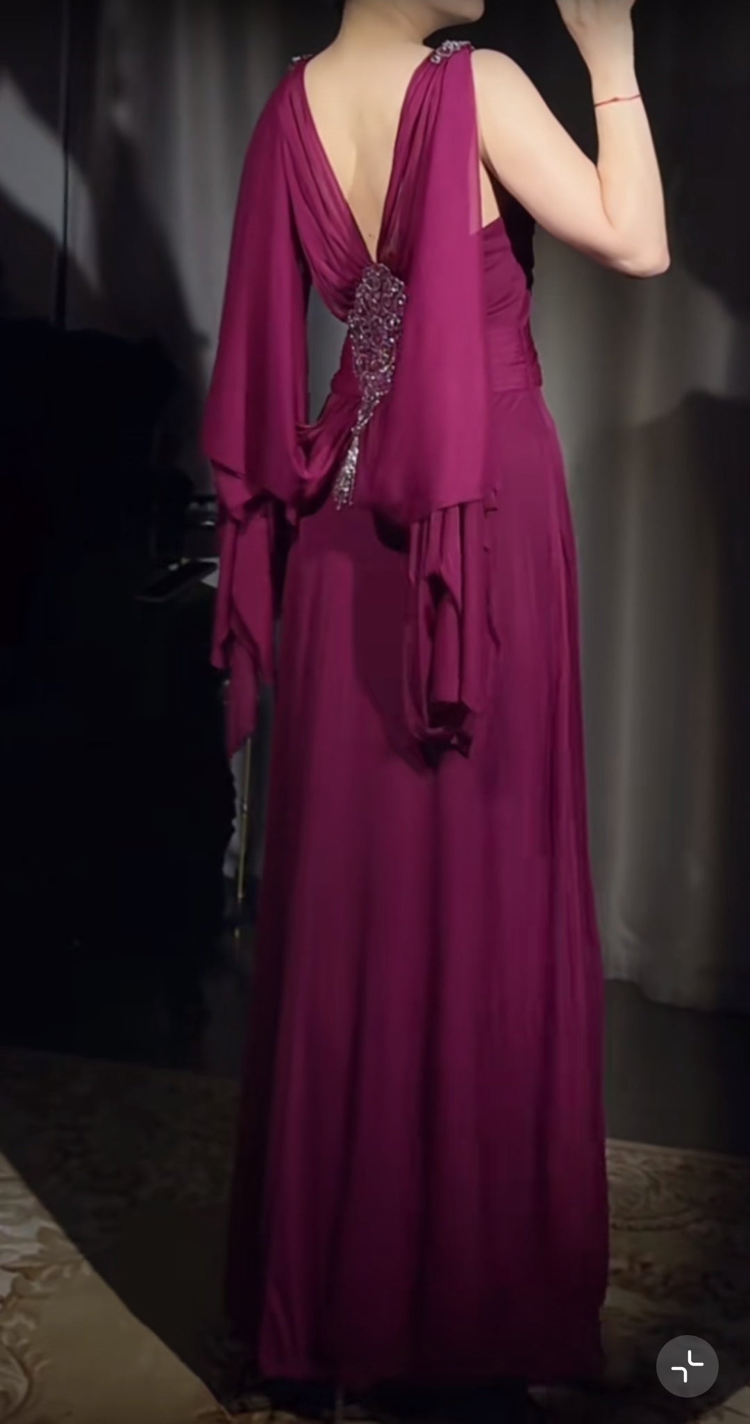 Elegant A-Line Grape V-neck Long Prom Dress Glam Sleeveless Chiffon Evening Dress HZ1108