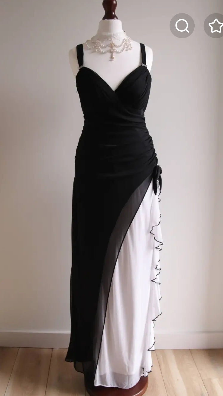 Elegant Black V-neck Chiffon Ball Dress Glam Ruffle Party Dress HZ1108