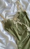 Elegant Olive Green Spaghetti Straps Satin Party Dress Vintage Lace Applique Chiffon Mermaid Evening Dress HZ1108