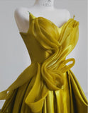 Chic Yellow Satin Sweetheart Neck A-Line Sweet 16 Dress Gorgeous Formal Evening Gowns HZ1108