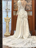 Pearl White Scoop Neck Satin Long Sleeve Beaded Lace Applique Open Back Train Vintage Wedding Dress HZ1108