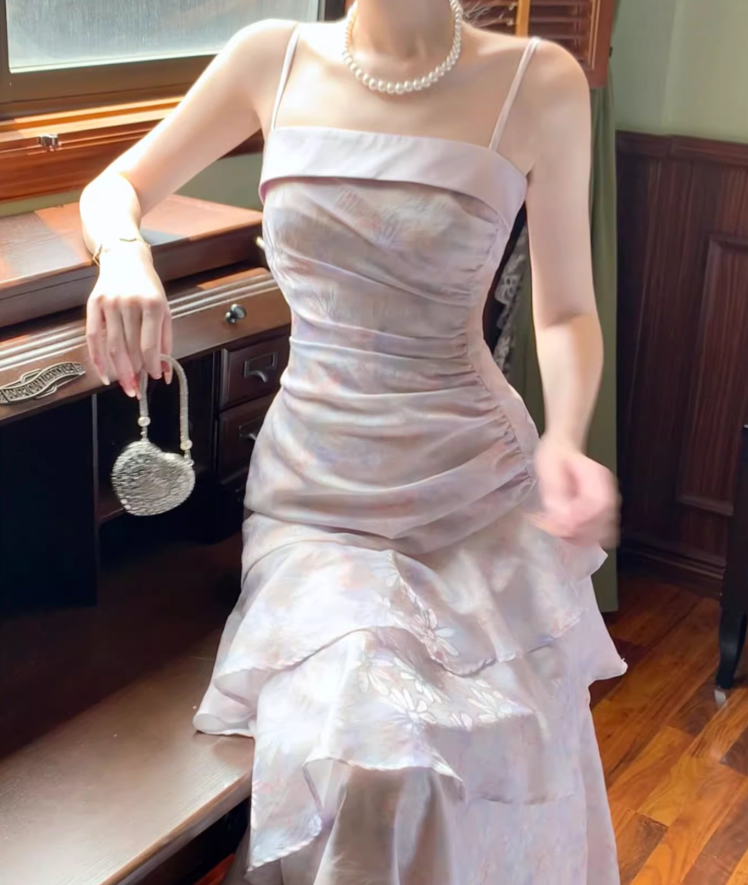 Fairytale Pink Spaghetti Straps Long Prom Dress Formal Dresses Chiffon Ruffles Layered Stunning 18th Birthday Party Dresses HZ1108