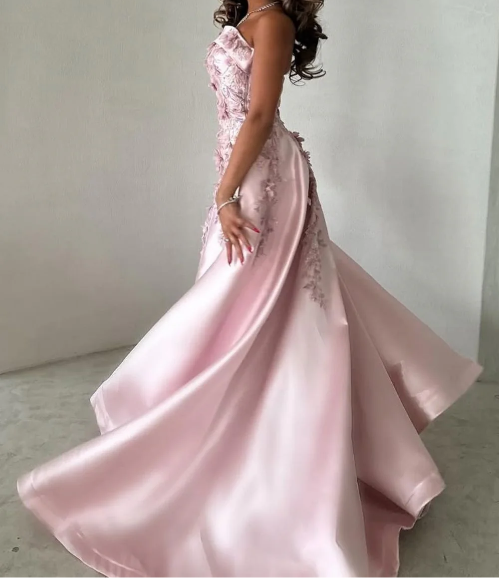 Elegant Pink A-Line Strapless Satin Prom Dress with Appliques Train Evening Gowns HZ1108