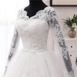 runhufu Spring Lace Appliques Wedding Dresses Long Sleeve Vestidos De Novia 2023 White V-Neck Princess Bride Wedding Gowns Plus Size