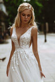 Runhufu Boho Wedding Dresses V-Neck Appliques Lace A-Line Tulle Wedding Gown Beach Simple Bridal Dress bestidos de novia 2023
