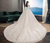 Runhufu Embroidery Wedding Dress With Big Train 2023 High Neck Half Sleeve Wedding Gown Vintage Bridal Gown
