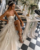 Runhufu Sexy Beach Wedding Dresses For Bride Elegant Lace Boho Wedding Gowns Strapless Sleeveless High Split Princess Dresses 2024