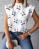 Runhufu New Fashion Women White Tops Summer Short Sleeve Stand Collar T-shirt Casual Red Lips Print Pullover Tees Plus Size