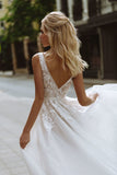 Runhufu Boho Wedding Dresses V-Neck Appliques Lace A-Line Tulle Wedding Gown Beach Simple Bridal Dress bestidos de novia 2023