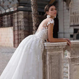 Drag-Tailed Lace Wedding Dress 2025 New Dream Round Collar Thin Fish White Bride Drag Tail Wedding Dress Two-Wearing Event Female