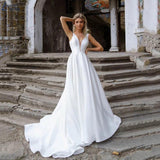 The Dingy Wedding Dress Is The New Summer 2025 New Bride Simple Deep V-Neck Dew Travel Shoot Small Tail Thin