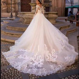 White Breast-Thoric Wedding Dress Lace Tail 2025 Summer New Fashion Temperament Dignified Lady Atmosphere