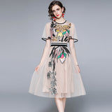 runhufu Collar Lotus Leaf Short Sleeve Heavy Industry Mesh Embroidery Flower Waist Swing Princess Style Dress 2025 Summer New