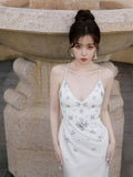 runhufu Shuxin's Design Of The Same Water-Drilled Sling Dress Female Senior Sense V-Neck Body Banquet Bag-Gown Dress Dress
