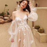 Light Wedding Dress 2025 New Retro Laceson Travel Outdoor Word Shoulder Bride Out Yarn Fashion Yang