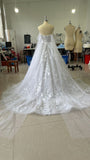 Light Wedding Dress French 2025 New Bridal Tail Simple Atmosphere High-End Shoulder Retro Temperament Main Yarn Summer