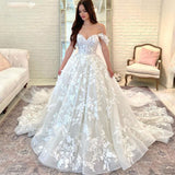 Light Wedding Dress French 2025 New Bridal Tail Simple Atmosphere High-End Shoulder Retro Temperament Main Yarn Summer
