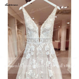 runhufu Bohemian Wedding Dresses V-Neck Appliques Lace A-Line Beach Princes Wedding Bridal Gown 2023 Plus Size