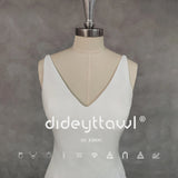 Runhufu Real Picture Simple V-Neck Sleeveless Spaghetti Crepe Mermaid Wedding Dress Open Back Court Train Bridal Gown