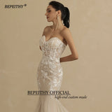 Runhufu Sweetheart Champagne Mermaid Wedding Dress For Women Ivory Lace Sleeveless Trumpet Vintage Bride 2024 Bridal Gown New