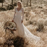 Runhufu Bohemian V-Neck Open Back Wedding Dress Sweep Train Long Sleeves A-Line 3D Lace Wedding Dresses Elegant Bridal Gowns