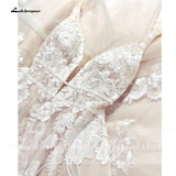runhufu Bohemian Wedding Dresses V-Neck Appliques Lace A-Line Beach Princes Wedding Bridal Gown 2023 Plus Size