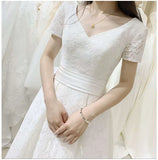 Runhufu V-neck A Line Wedding Dresses For Bride Elegant Comfortable Lace Long Robe De Mariee New Short Sleeve Sukienka Na Wesele