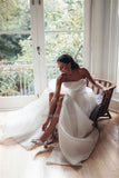 Runhufu Strapless A-Line Wedding Dresses Sleevesless Party Gowns Sweep Train Bridal Gowns Vestidos De Novia