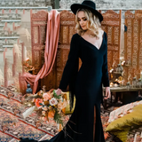 Runhufu Long Sleeves Black Mermaid Bridal Gowns V Neck Backless Tassels Custom Made Thigh Split Sexy Fringed Gothic Wedding Dress