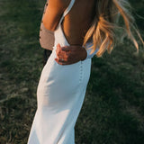 Runhufu Crepe Sheath Spaghetti Straps Bridal Gowns Custom Made Plus Size V Neck Backless Sexy Open Back Buttons Wedding Dress