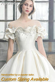 Runhufu The Shoulder Flower Satin Wedding Dress 2023 New Floor Length Light Simple Bridal Dress Robe De Mariee