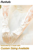 Runhufu New Lace Bride Wedding Gloves High-end Hand Sewn Diamond Finger Wedding Gloves Wedding Accessories Mariage