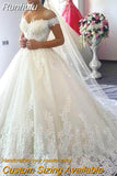 Runhufu Luxury Lace Boat Neck Ball Gown Wedding Dresses Sweetheart Sheer Back Princess Illusion Applique Bridal Gowns Casamento