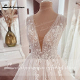 runhufu V-neck Wedding Dresses Lace Appliques Sleeveless Backless Boho Wedding Gowns Plus Size Bridal Dress Robe De Mariee