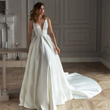 Runhufu Pleats Satin Wedding Dress 2023 For Women A-line V-Neck Sleeveless Backless With Beading Bridal Gown Vestido De Novia