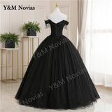 runhufu Off The Shoulder Black Quinceanera Dresses Party Prom Ball Gown Classic Lace Embroidery Bead Plus Szie Vestidos De 15 Anos