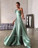 Runhufu de Novia’s Breathtaking One Shoulder Strapless Floor Length Evening Dresses and Bridal Gowns with Puff Sleeves