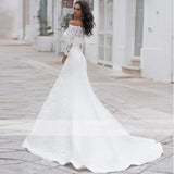 Runhufu Mermaid Boat Neck Wedding Dress 3/4 Sleeves Boho Lace Appliques 2023 Bridal Gown Off Shoulder Buttons Robe De Mariée