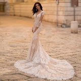 Runhufu Appliques Cathedral Train Mermaid Wedding Dresses 2023 V-Neck Button Back Tulle Bridal Gown Gorgeous Свадебное Nлатье